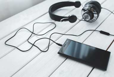 官方！英超边锋再就业！巅峰身价1.6亿如今仅剩500万欧